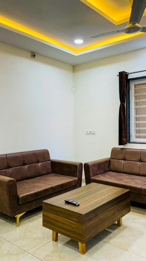 Luxurious 3 Bhk Villa In Bhuj - Shivani Homestay Luaran gambar