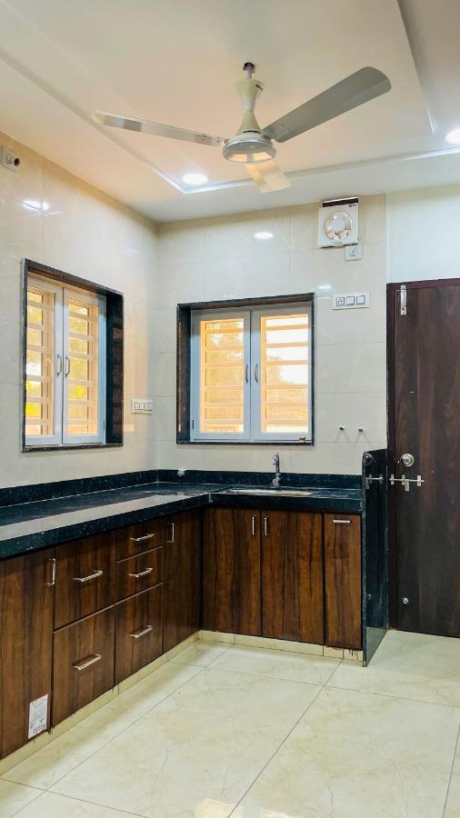 Luxurious 3 Bhk Villa In Bhuj - Shivani Homestay Luaran gambar